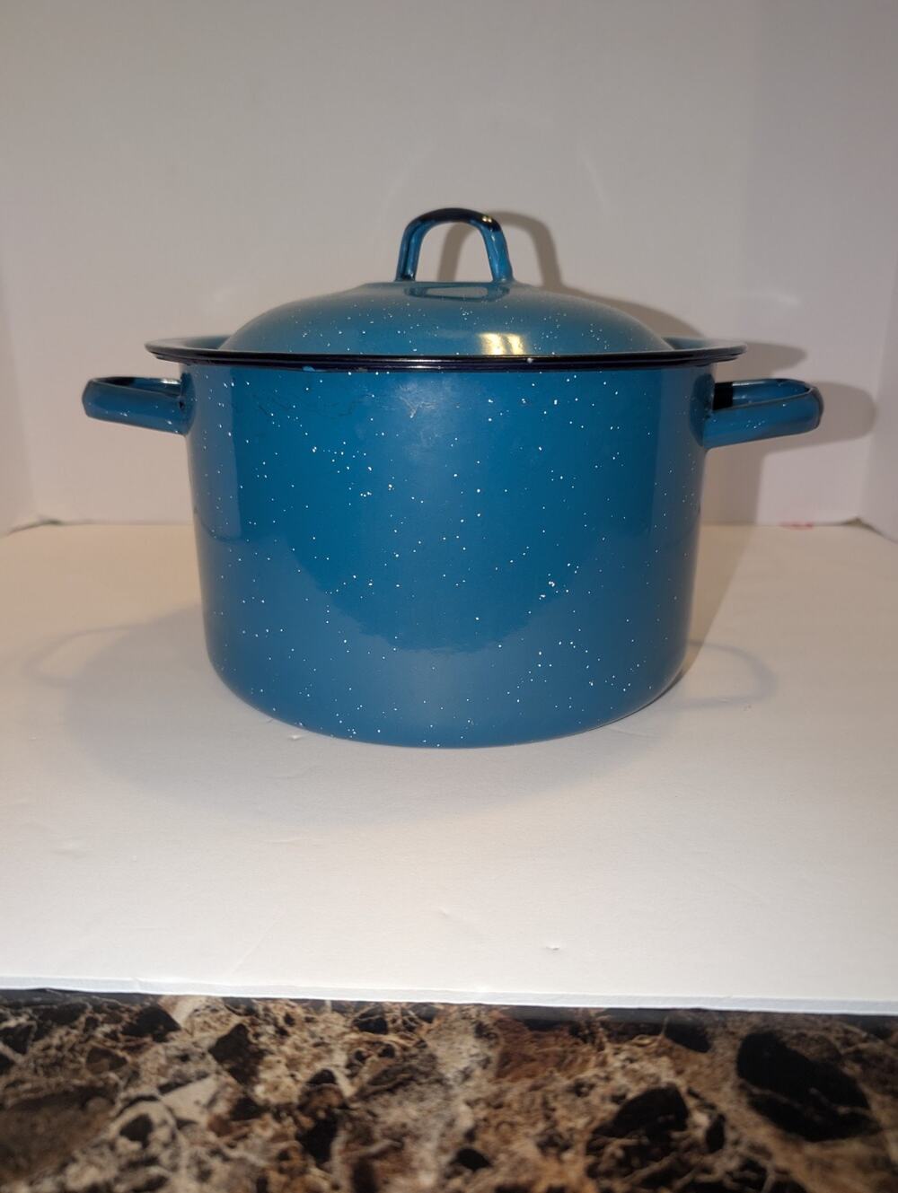 Vintage BLUE Speckled Enamelware Large Stock Pot Domed Lid Perfect For Camping